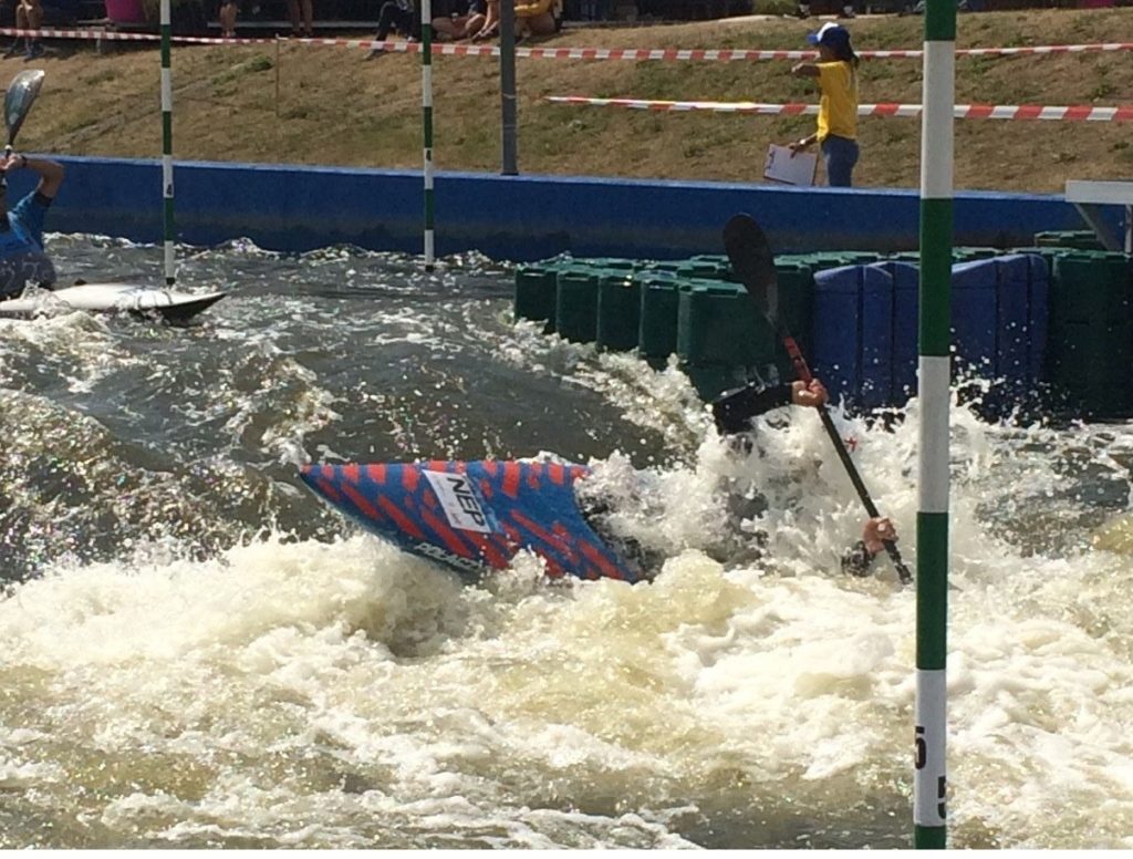 Nos activités CANOE KAYAK CLUB DE FRANCE